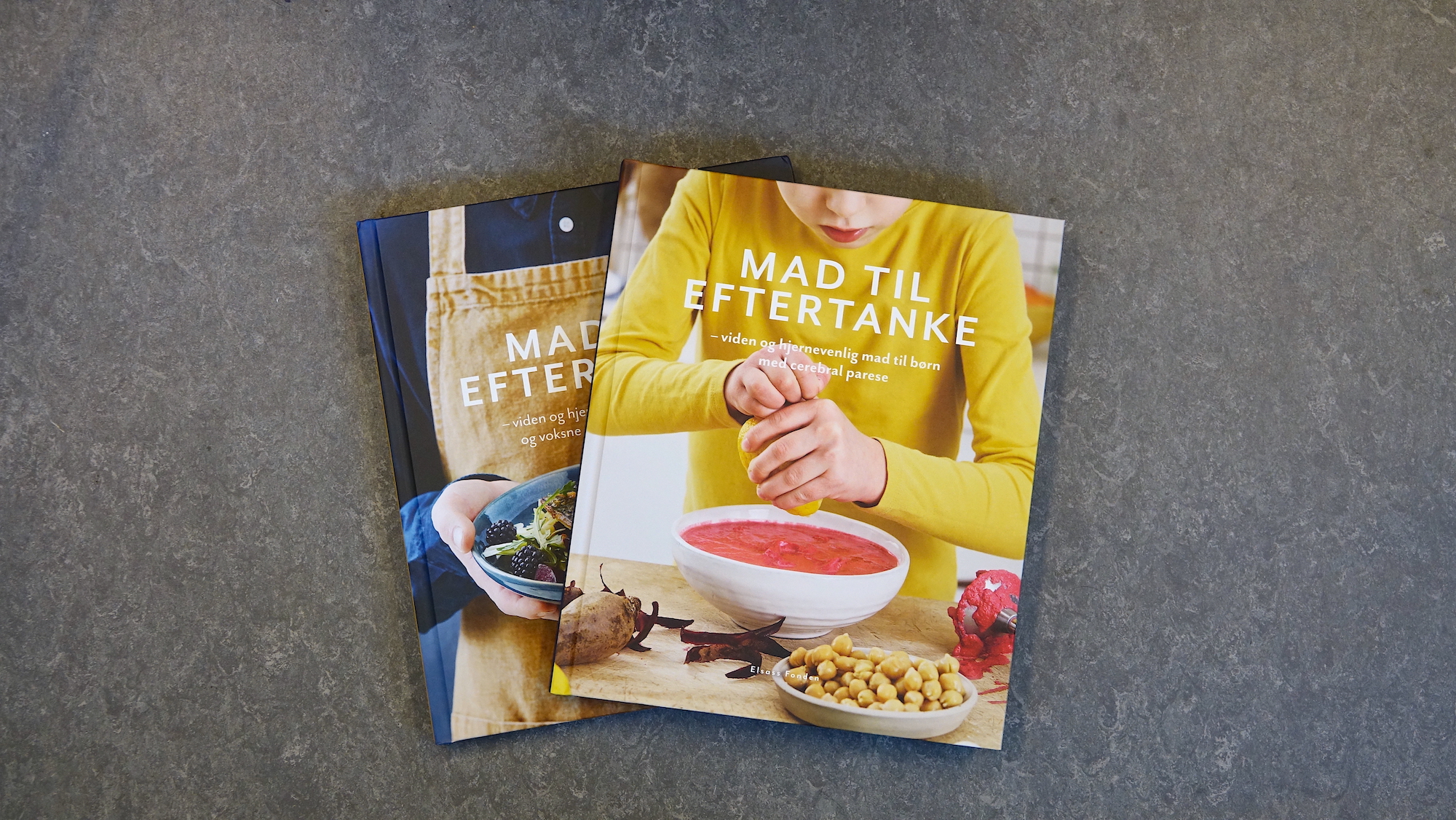 Kogebøger Grå WEB