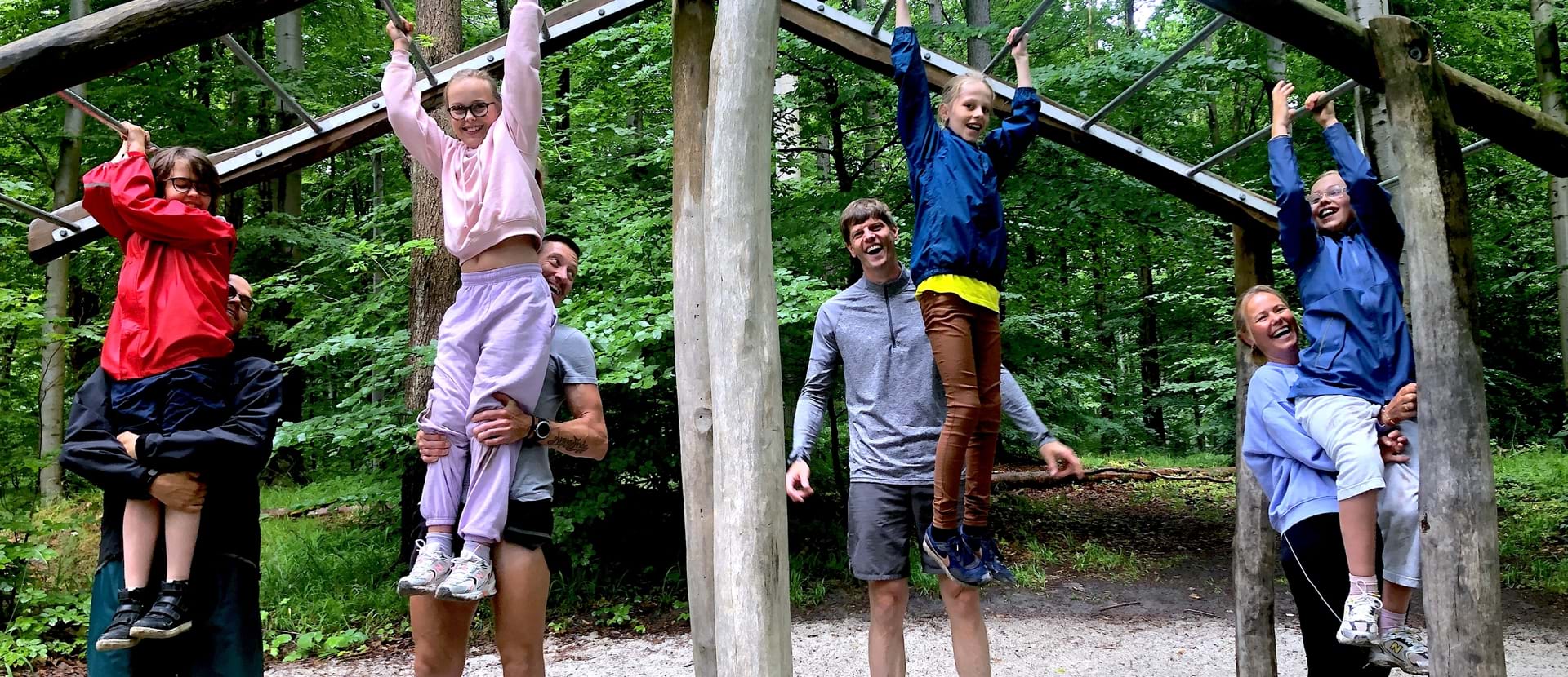 Sommercamp Klatrestativ Familier