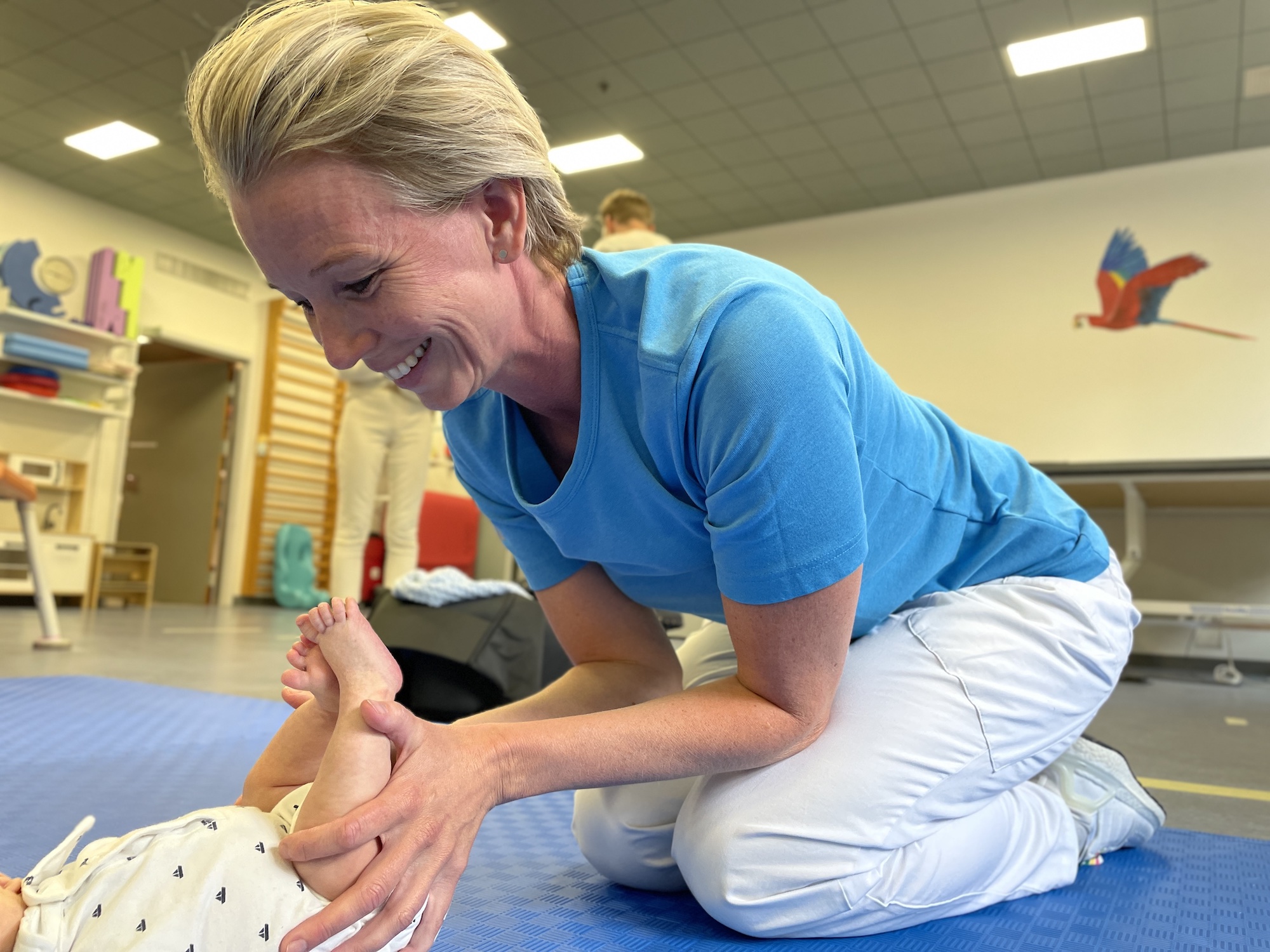 Fysioterapeut Lene Weber RH Behandling Baby WEB