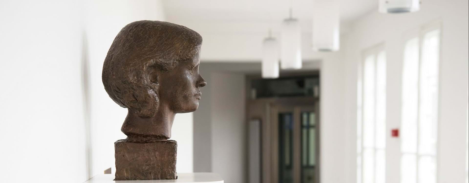 Helene Elsass skulptur