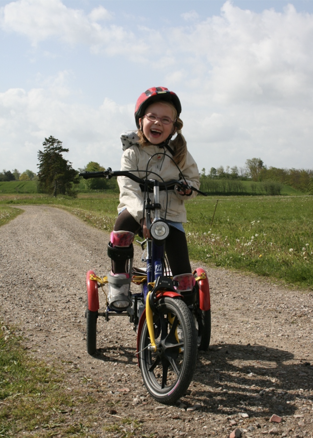 Johanna på sin første cykel