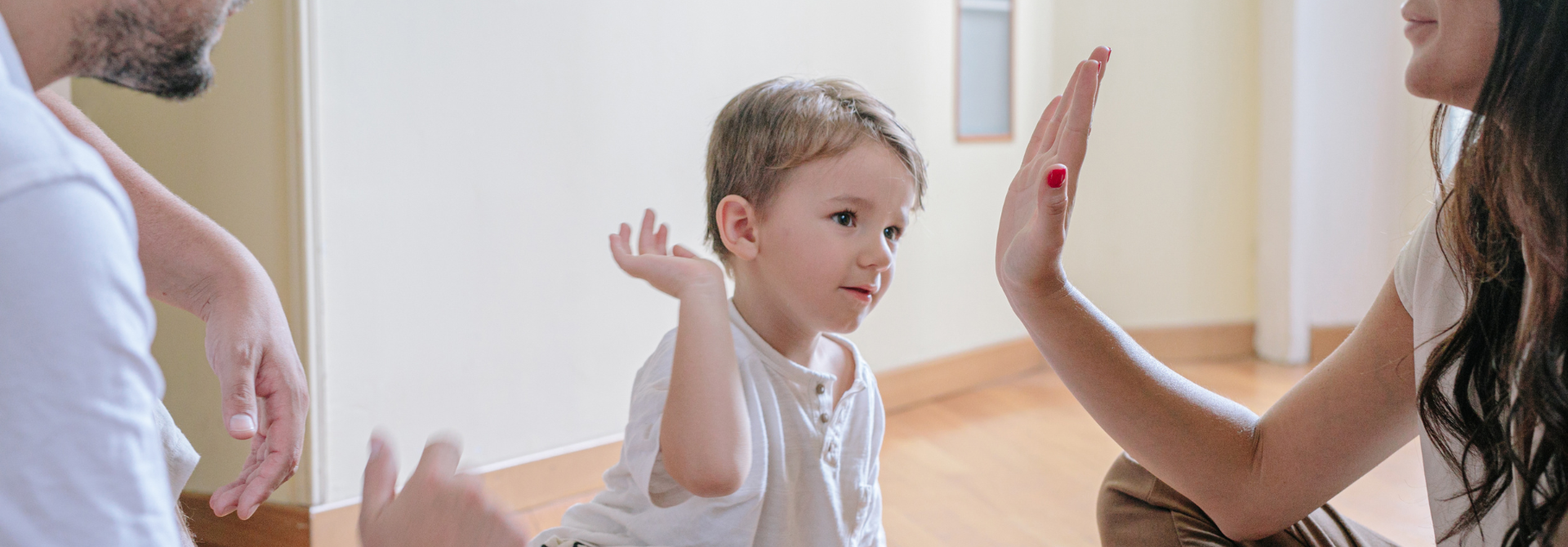 Barn Med Forældre Topfoto